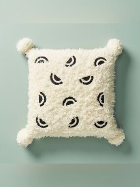 ANTHROPOLOGIE Bailey Pillow